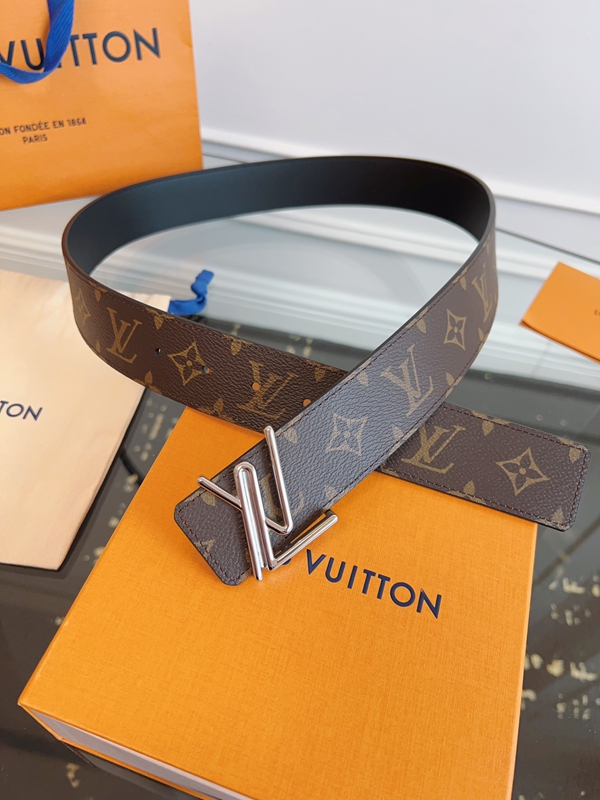 ルイヴィトンベルト着用イメージ